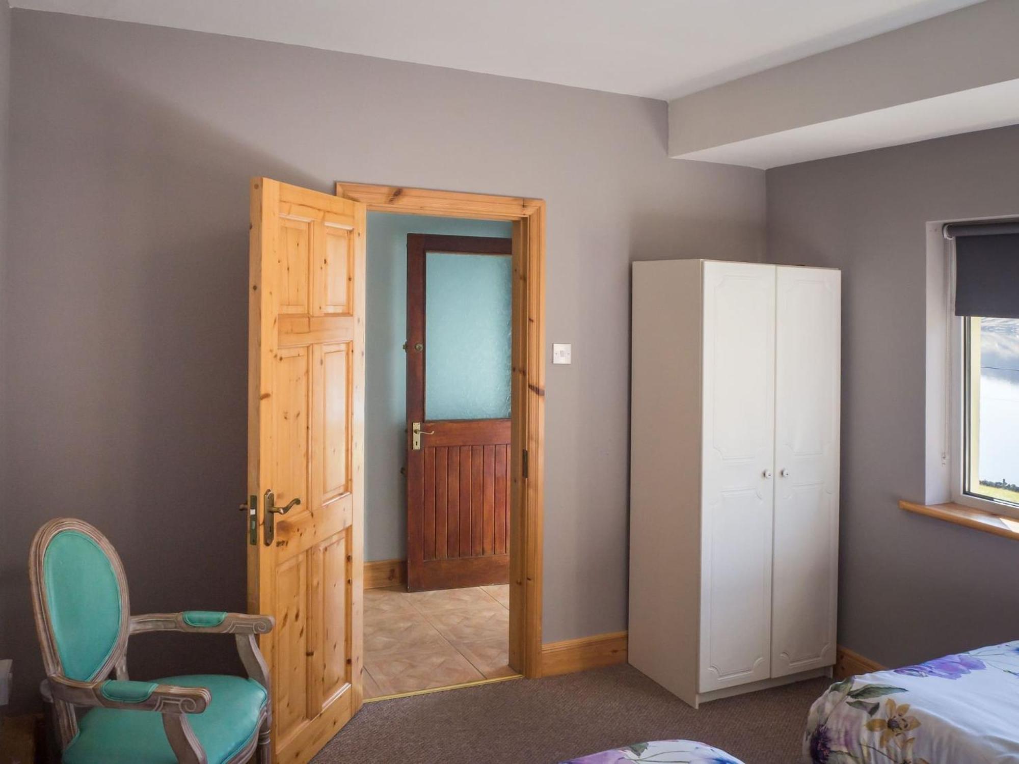 Lough Fee Renvyle Villa Екстериор снимка