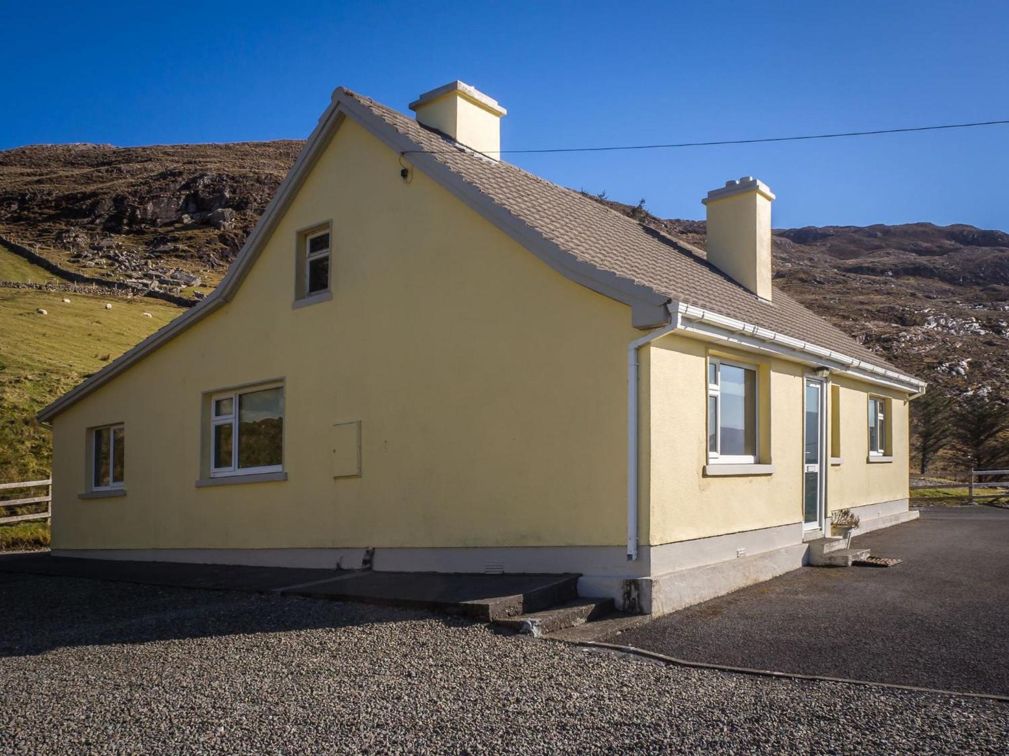 Lough Fee Renvyle Villa Екстериор снимка